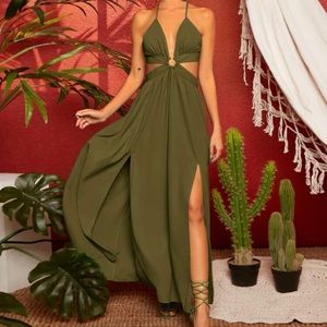 Ring Linked Criss-cross Tie Backless M-slit Hem Maxi Dress